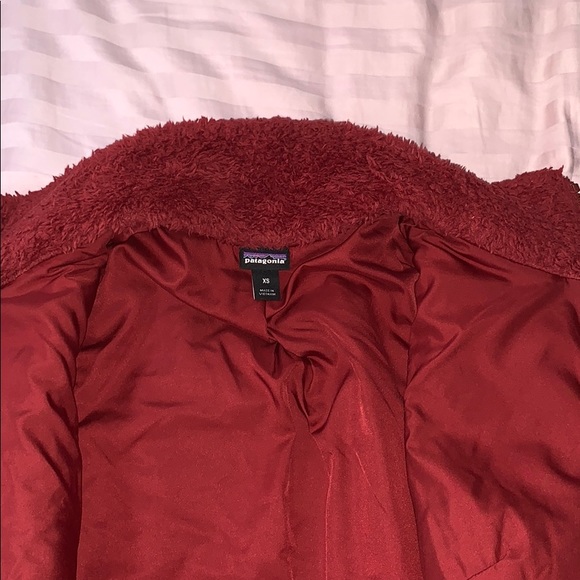 Lightly Used Patagonia Los Gatos Vest - Picture 3 of 4